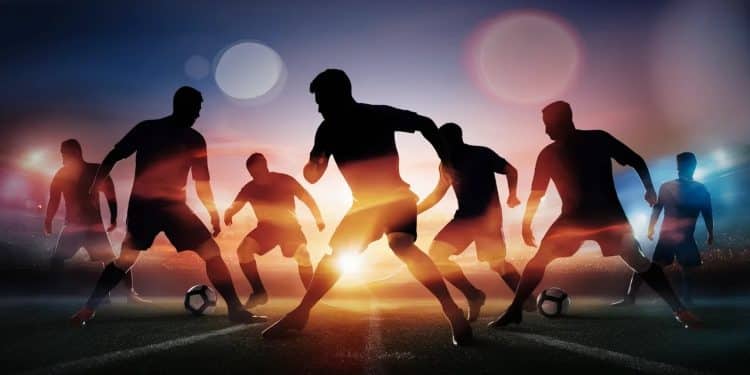 Euro 2024 : Les Bleus se préparent dans le secret le plus total ! - Viral Mag Deschamps abat ses cartes préparation physique intensive Mbappé déchaîné et le retour surprise de Kanté Découvrez les coulisses des Bleus avant lEuro 2024 Viral Mag