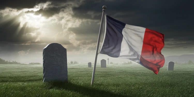 La tombe du général de Gaulle : Quand Bellamy jette l’éponge face au RN ! - Viral Mag François Xavier Bellamy tête de liste LR aux européennes se recueille sur la tombe du général de Gaulle et dénonce linaction du RN au Parlement européen Choc garanti Viral Mag