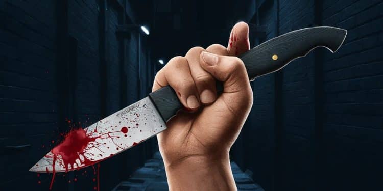 Le Grand Retour des Attaques à l’Arme Blanche en France ! - Viral Mag Couteaux battes de baseball machettes Les attaques à larme blanche font un retour fracassant en France Découvrez les chiffres chocs et lanalyse dun expert Viral Mag