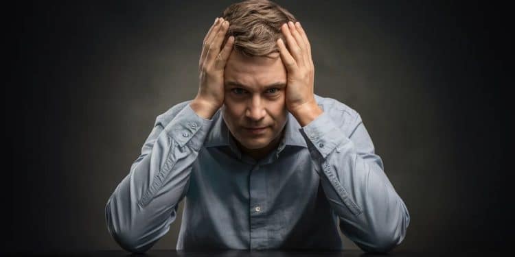 Le lien choc entre le stress et la prise de poids ! - Viral Mag Découvrez comment le stress peut vous faire grossir à votre insu Les révélations surprenantes de diététiciens Viral Mag