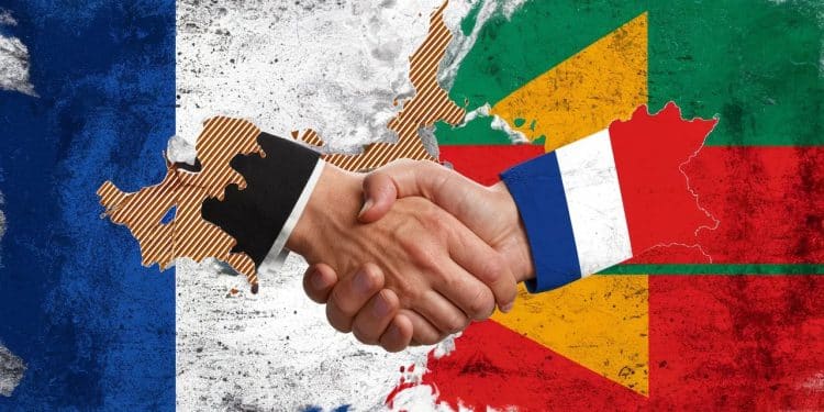 Macron relance le dialogue en Nouvelle-Calédonie : la paix est-elle possible ? - Viral Mag Après 10 nuits démeutes meurtrières Emmanuel Macron tente de relancer le dialogue en Nouvelle Calédonie Mais un accord est il vraiment envisageable Viral Mag