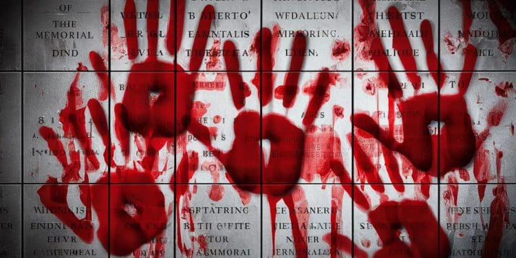 Quand le Mémorial de la Shoah victime d’une mystérieuse opération russe - Viral Mag Mystérieuses mains rouges sur le mémorial de la Shoah la Russie derrière ce geste choquant Lenquête se poursuit les indices saccumulent Viral Mag