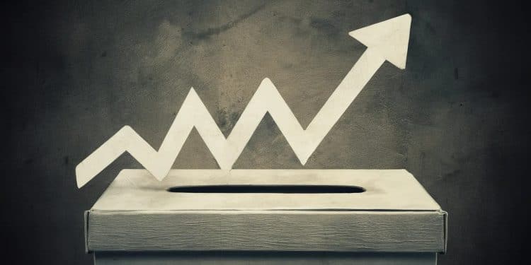 Raphaël Glucksmann en passe de réaliser lexploit aux européennes  Un sondage foudroyant révèle son incroyable progression    Viral Mag