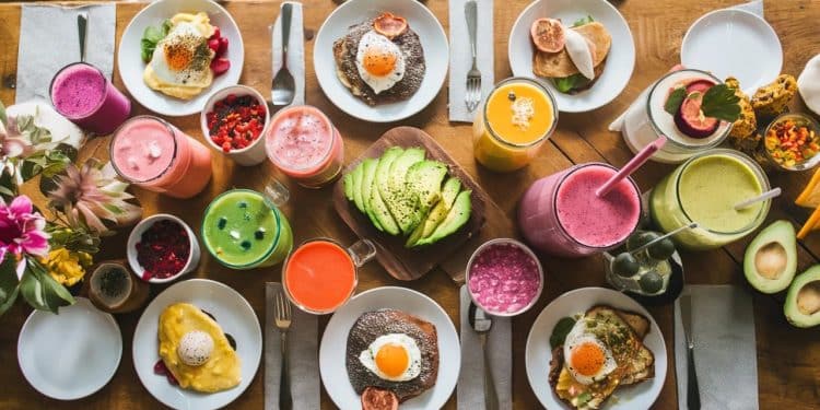 Découvrez 15+ recettes de petits déjeuners délicieux et bons pour le cœur des smoothies sucrés aux œufs salés Faibles en sodium et en gras saturés ces recettes deviendront vos favoris matin après matin   Viral Mag