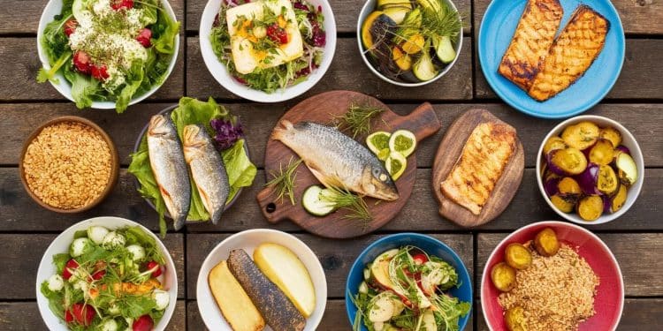 35 Recettes Méditerranéennes Anti-Inflammatoires pour un Déjeuner Sain - Viral Mag Découvrez 35 recettes méditerranéennes savoureuses et anti inflammatoires pour un déjeuner sain Choux fleurs avocats poissons Des ingrédients nutritifs pour réduire linflammation Viral Mag