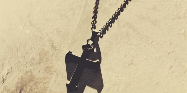 Agression Antisémite d’un Enfant de 10 Ans à Alfortville - Viral Mag Un enfant de 10 ans portant une croix a été victime dinsultes antisémites et de menaces graves à Alfortville Les agresseurs âgés de 11 ans ont été identifiés par la police Viral Mag