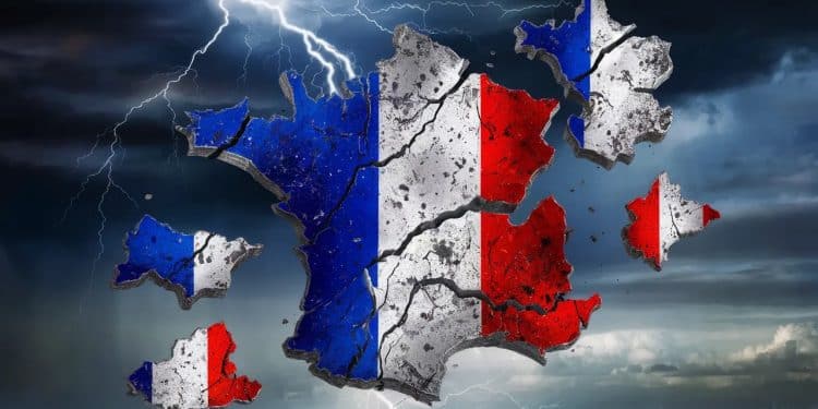 Chaos politique : les Français oscillent entre apathie et inquiétude - Viral Mag Dissolution polarisation fractures  le chaos politique actuel en France épuise et angoisse Comment les citoyens y font ils face  Témoignages   Viral Mag