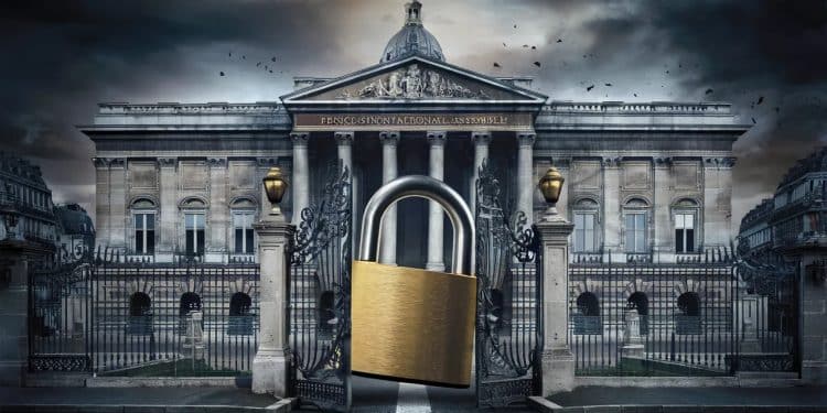 Dissolution de l’Assemblée Nationale : Les Proches de Macron Se Déchaînent - Viral Mag Les proches dEmmanuel Macron expriment leur colère et leur déception suite à la dissolution de lAssemblée Nationale Découvrez leurs réactions chocs Viral Mag