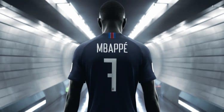 Euro 2024 : Le Suspense Plane sur la Titularisation de Mbappé - Viral Mag À J 1 de France Pologne Didier Deschamps entretient le mystère sur la présence de Kylian Mbappé dans le 11 de départ des Bleus malgré son retour à lentraînement Viral Mag
