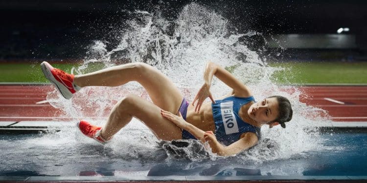 La Française Flavie Renouard a chuté de façon impressionnante dans la rivière lors du 3000m steeple des championnats dEurope dathlétisme à Rome   Viral Mag