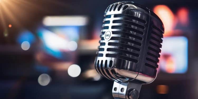 Le licenciement polémique de Guillaume Meurice par Radio France - Viral Mag Guillaume Meurice humoriste à Radio France licencié suite à ses propos controversés sur le Premier ministre israélien Retour sur laffaire Viral Mag