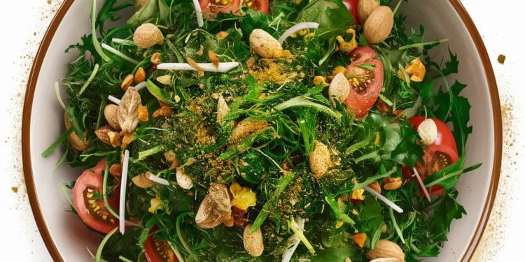Découvrez les secrets des salades birmanes leur richesse en saveurs et en ingrédients Apprenez à les préparer chez vous pour un voyage gustatif exotique   Viral Mag