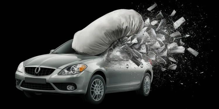 Rappel massif de véhicules : 8 millions concernés par des airbags défectueux - Viral Mag Une campagne de rappel XXL touche 8 millions de véhicules équipés dairbags Takata potentiellement mortels Quels modèles sont concernés et que faire    Viral Mag