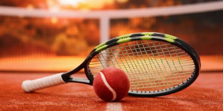 Roland-Garros : L’aventure s’arrête pour Moutet - Viral Mag Malgré un premier set époustouflant le dernier Français en lice Corentin Moutet sincline face à Jannik Sinner Retour sur ce match Viral Mag