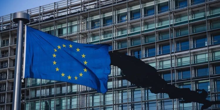 Les dirigeants des Vingt Sept devraient confirmer Ursula von der Leyen pour un second mandat à la tête de la Commission européenne lors dun sommet décisif à Bruxelles   Viral Mag