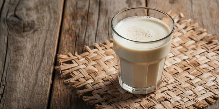 Les bienfaits étonnants du lait sur votre santé - Viral Mag Découvrez les vertus insoupçonnées dune consommation quotidienne de lait pour votre bien être physique et mental Des os plus forts à un cerveau plus affûté    Viral Mag