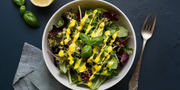 Vinaigrette Citron-Basilic: La Touche Fraîche Pour Vos Salades Estivales - Viral Mag Découvrez notre recette simple et rafraîchissante de vinaigrette au citron et basilic Apportez une touche dété à vos salades avec cette vinaigrette maison pleine de saveurs Prête en 5 minutes   Viral Mag