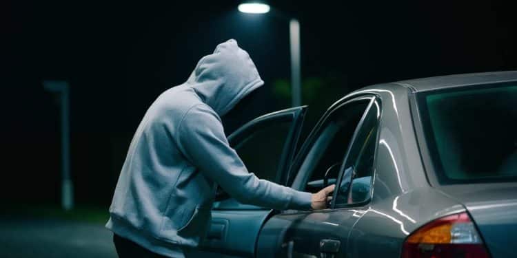 De nouvelles preuves accablent le principal suspect dans laffaire Lina ladolescente disparue depuis septembre 2023 Découvrez ce que révèlent les derniers éléments de lenquête   Viral Mag