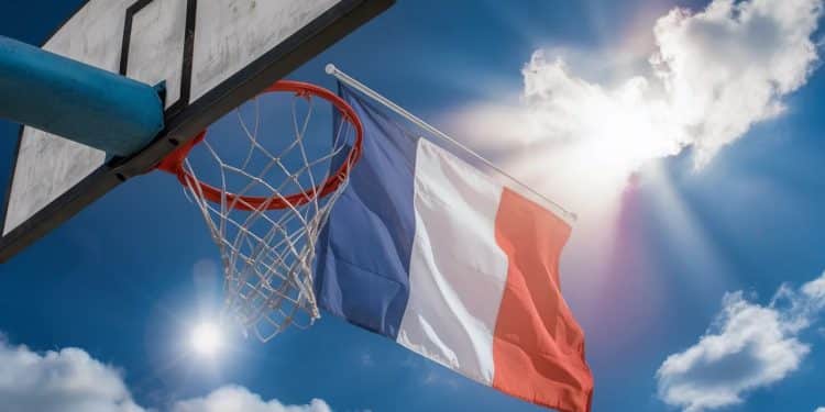 Les Françaises se hissent en finale du tournoi olympique de basket après une demi finale épique Elles défieront les États Unis grandissimes favorites dimanche   Viral Mag