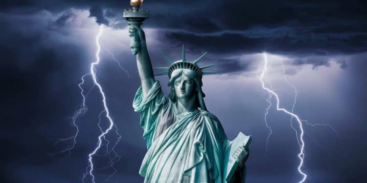 L’inquiétante incertitude de Biden sur une transition pacifique en 2024 - Viral Mag Biden doute dune transition pacifique si Trump perd en 2024 Un aveu lourd de sens sur les tensions démocratiques aux États Unis Viral Mag