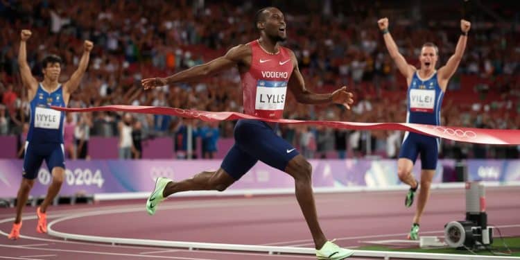 Noah Lyles sacré roi du sprint aux JO 2024 - Viral Mag Le sprinteur américain Noah Lyles remporte lor olympique sur 100m à Paris dans une course historique marquée par un incident inédit Viral Mag