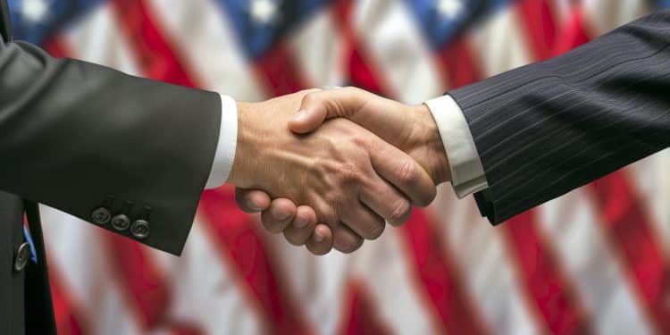 Tout ce qu’il faut savoir sur Tim Walz, colistier de Kamala Harris - Viral Mag Découvrez le parcours politique de Tim Walz gouverneur du Minnesota choisi par Kamala Harris comme colistier pour lélection présidentielle américaine Viral Mag