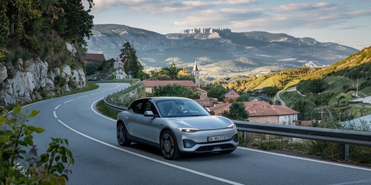 5 Conseils Malins pour un Road Trip en Smart Électrique Inoubliable - Viral Mag Découvrez nos 5 conseils astucieux pour profiter au maximum de votre road trip en Europe à bord dune Smart électrique Laventure à deux vous attend Viral Mag