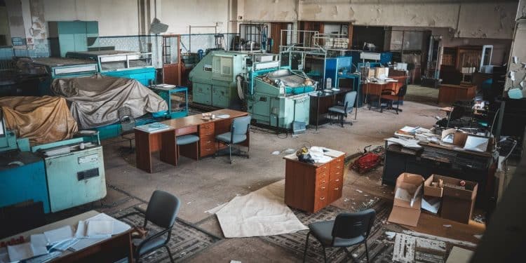 Javel Lacroix : La dernière usine française arrive en fin de sursis - Viral Mag Découvrez le destin incertain de la dernière usine Javel Lacroix en France sans repreneur immédiat malgré ses bénéfices Quelles sont les conséquences pour les employés et lindustrie locale    Viral Mag