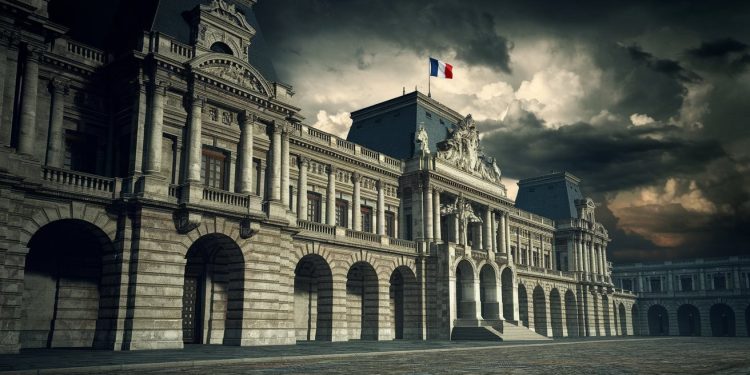 La menace de destitution de Macron par les Insoumis, une réelle possibilité ? - Viral Mag La procédure de destitution enclenchée par LFI contre le président Macron a peu de chances daboutir au vu des équilibres à lAssemblée Décryptage   Viral Mag
