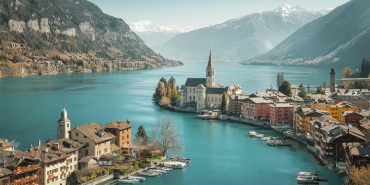 Découvrez les 22 meilleures activités à faire à Annecy la Venise des Alpes Du lac aux montagnes en passant par la vieille ville vivez des expériences inoubliables    Viral Mag