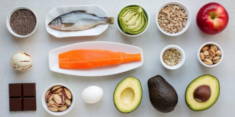 Découvrez les 10 aliments les plus efficaces pour perdre du poids durablement Intégrez les dans votre alimentation et boostez votre métabolisme    Viral Mag