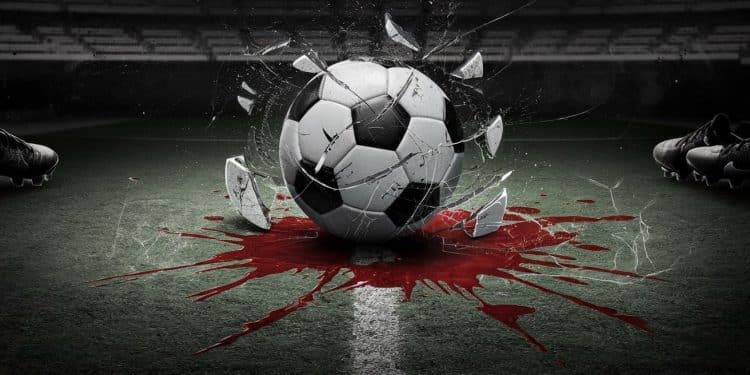 Affrontements inquiétants entre supporters lyonnais après OL-Nantes - Viral Mag Des violences inacceptables ont éclaté entre supporters de lOL après la victoire contre Nantes La police est intervenue un jeune homme blessé au couteau Viral Mag