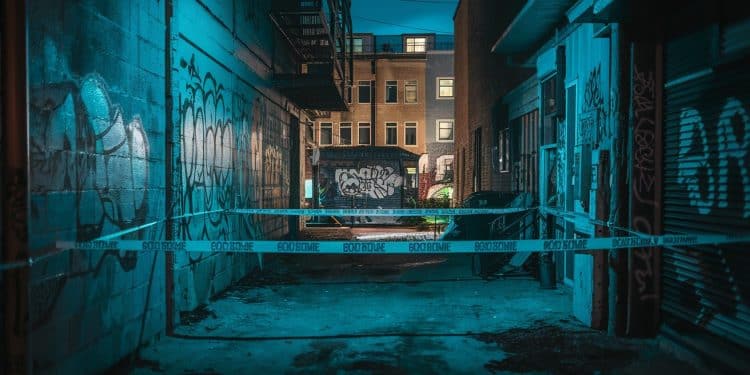 Découvrez le récit poignant dun surveillant pénitentiaire agressé à son domicile à Montreuil Trois suspects en garde à vue Enquête en cours   Viral Mag