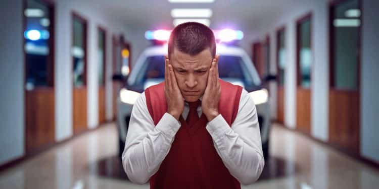 Le personnel du collège Les Oliviers exerce son droit de retrait suite à une alerte à la bombe survenue le jour de lhommage à Samuel Paty et Dominique Bernard   Viral Mag