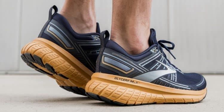 Découvrez la nouvelle chaussure de marche Brooks Glycerin Max testée et approuvée par notre rédactrice Confort soutien et style elle a tout pour plaire    Viral Mag
