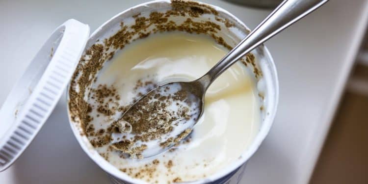 Découvrez les signes révélateurs dun yaourt périmé et apprenez à bien le conserver pour prolonger sa durée de vie Nos conseils pour éviter le gaspillage    Viral Mag