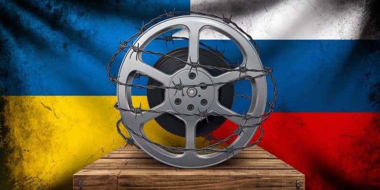 Condamnation par contumace d’un cinéaste ukrainien en Russie - Viral Mag Un cinéaste ukrainien renommé Alexandre Rodnianski a été condamné par contumace à 85 ans de prison en Russie pour avoir dénoncé loffensive russe en Ukraine Viral Mag