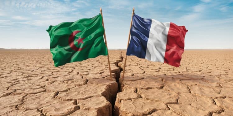 Crise Diplomatique entre la France et l’Algérie : Le Point Culminant - Viral Mag Les relations franco algériennes au plus bas le président Tebboune refuse de supplier un pardon lors dune visite en France Découvrez les raisons de cette crise sans précédent Viral Mag