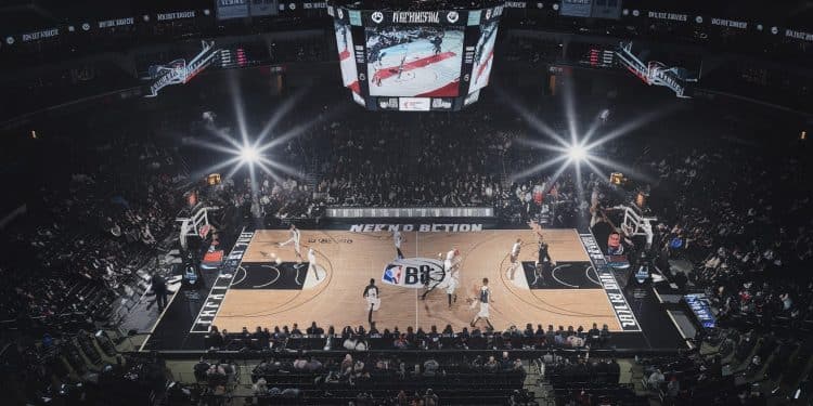 Duel Au Sommet Entre Brooklyn Nets Et Milwaukee Bucks - Viral Mag Les Brooklyn Nets accueillent les Milwaukee Bucks pour un match au sommet de la NBA ce dimanche Qui lemportera dans cette confrontation entre cadors Viral Mag