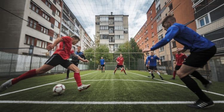 Découvrez lhistoire fascinante du FC Moldavie un club de football créé en 2021 par des ressortissants moldaves et roumains qui défie les géants de la Coupe de France   Viral Mag