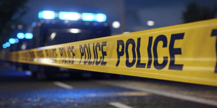 Fusillade Mortelle dans une Boîte de Nuit à Aubervilliers - Viral Mag Une fusillade éclate devant une boîte de nuit à Aubervilliers causant la mort dun homme et en blessant grièvement un autre Les enquêteurs sont sur place Viral Mag