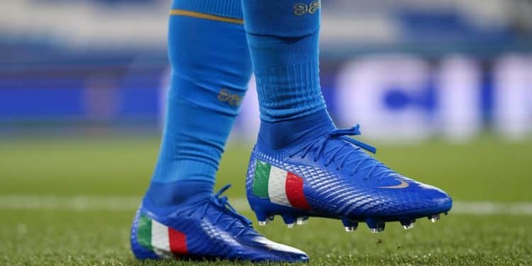 Julie Piga, Franco-Italienne, Honorée pour sa Première Sélection - Viral Mag La défenseuse Julie Piga 26 ans a connu sa première sélection avec lItalie vendredi lors dun match amical face à Malte Un moment fort pour cette joueuse passée par les équipes de jeunes françaises   Viral Mag