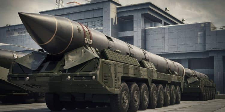 Le dirigeant nord coréen Kim Jong Un a visité des bases de missiles examinant la préparation stratégique et les armes les plus avancées du pays   Viral Mag