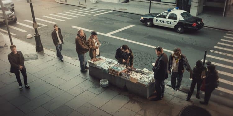 La drogue envahit les rues de Clermont-Ferrand - Viral Mag Clermont Ferrand autrefois paisible voit désormais les trafiquants de drogue opérer au grand jour en plein centre ville alarmant les habitants Viral Mag