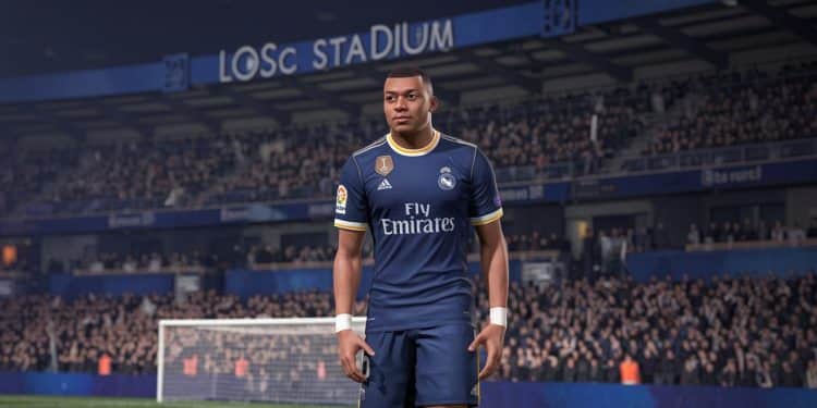 La Rentrée Mouvementée De Kylian Mbappé À Madrid - Viral Mag Kylian Mbappé a fait son grand retour sur les terrains avec le Real Madrid mais sa réception par le public lillois était loin dêtre chaleureuse Découvrez les détails de cette soirée houleuse Viral Mag