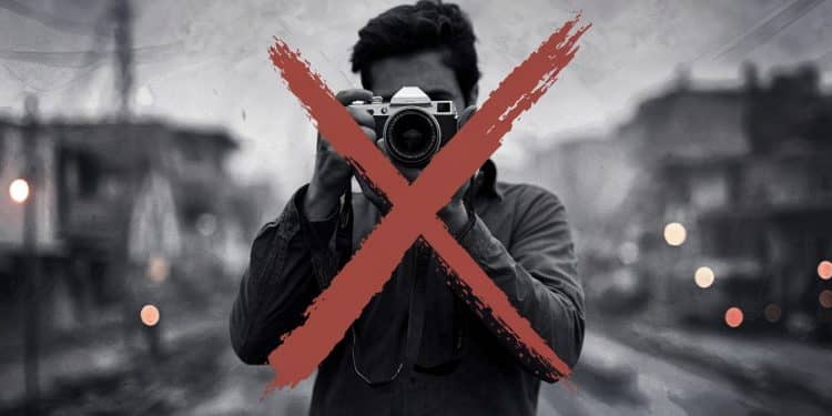 Trois ans après leur prise de pouvoir les talibans étendent graduellement linterdiction de photographier ou filmer personnes et animaux en Afghanistan   Viral Mag