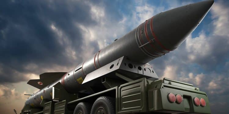L’Armement Nucléaire Nord-Coréen Fait Craindre Une Escalade Des Tensions - Viral Mag La Corée du Nord vient de dévoiler un nouveau missile balistique nucléaire faisant planer la menace dune escalade militaire dans la région Découvrez les détails   Viral Mag