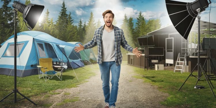 Découvrez le parcours de Patrick Paroux de Camping Paradis à son propre téléfilm Un portrait intime de cet acteur au talent caché   Viral Mag