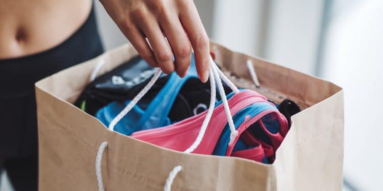 Les Meilleures Trouvailles Dans La Section « Nous En Avons Trop Fait » De Lululemon - Viral Mag Découvrez des articles Lululemon à prix réduit dans la section We Made Too Much à partir de 19€ Sacs leggings vestes et plus encore Viral Mag