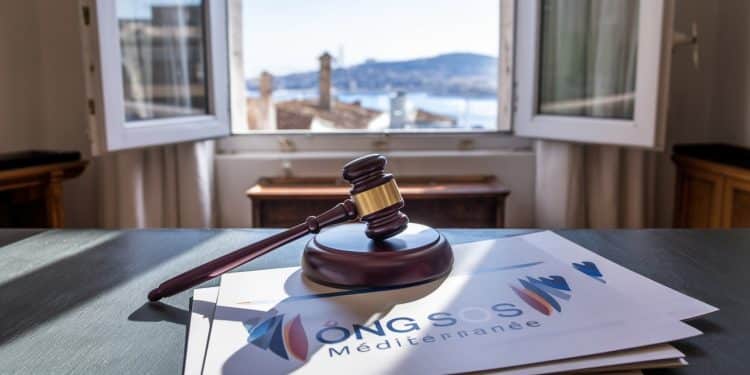 Marseille : Le tribunal administratif annule une subvention de 30 000€ à une ONG - Viral Mag Le tribunal administratif de Marseille a annulé une subvention municipale de 30 000€ versée à lONG SOS Méditerranée en 2021 soulignant un manque de transparence et questionnant lintérêt public local Viral Mag